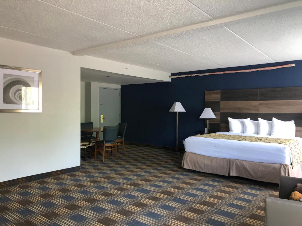 Baymont By Wyndham - Chicago - Addison - O'Hare Hotell Exteriör bild